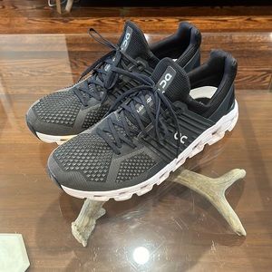 ON Running Cloudswift Mens Sz. 12